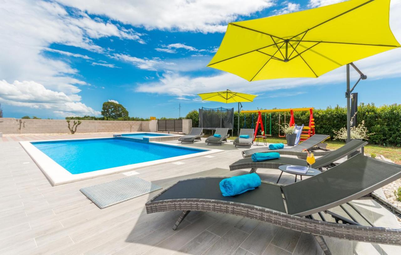 Villa Maris Zadarvillas Tinj ภายนอก รูปภาพ